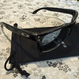 Oakley Holbrook Silver Prizm Polarized OO9102 Two Tone Polished Frame